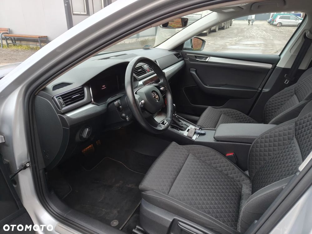 Skoda Superb 1.4 TSI Plug-In Hybrid Style DSG - 17