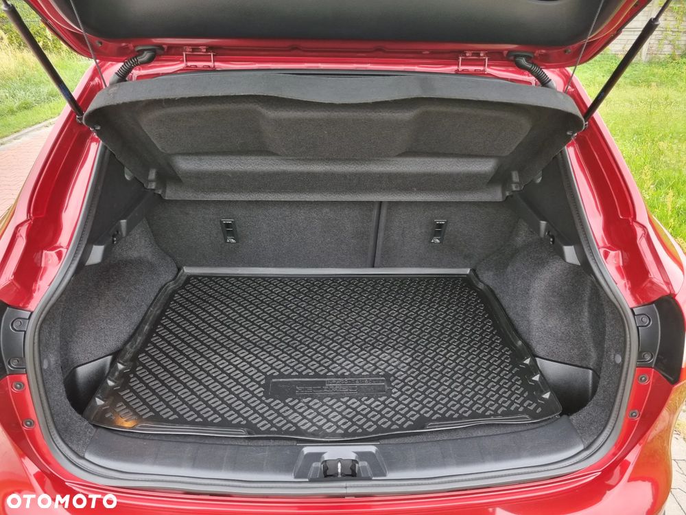 Nissan Qashqai 1.2 DIG-T Xtronic TEKNA - 17