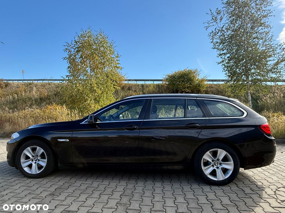 BMW Seria 5 520d - 7