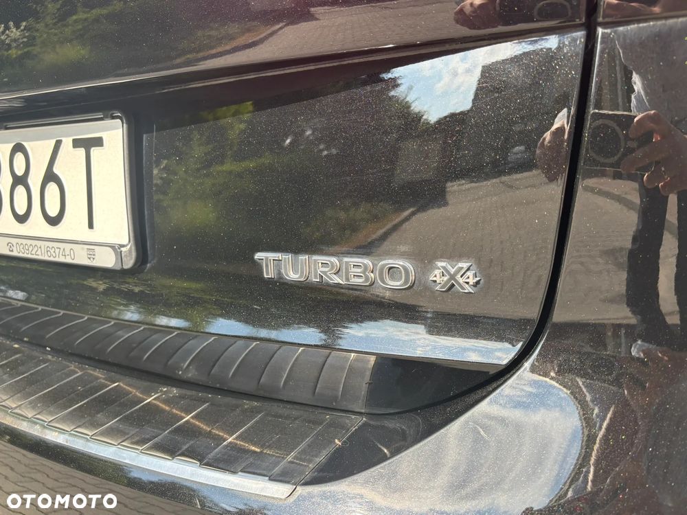 Opel Insignia 2.0 T 4x4 Innovation S&S - 10