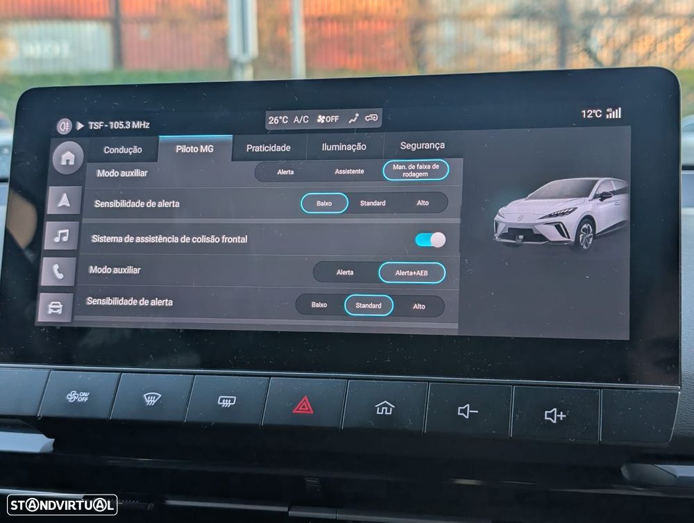 MG MG4 77 kWh Extended Range Luxury - 13