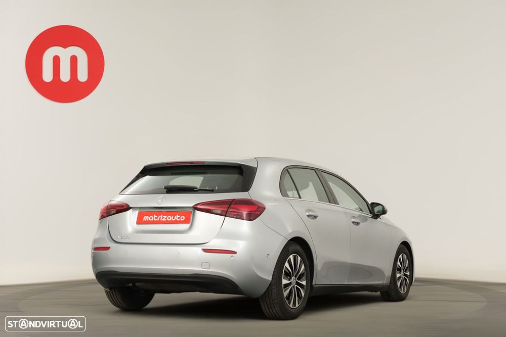 Mercedes-Benz A 200 Standard - 4