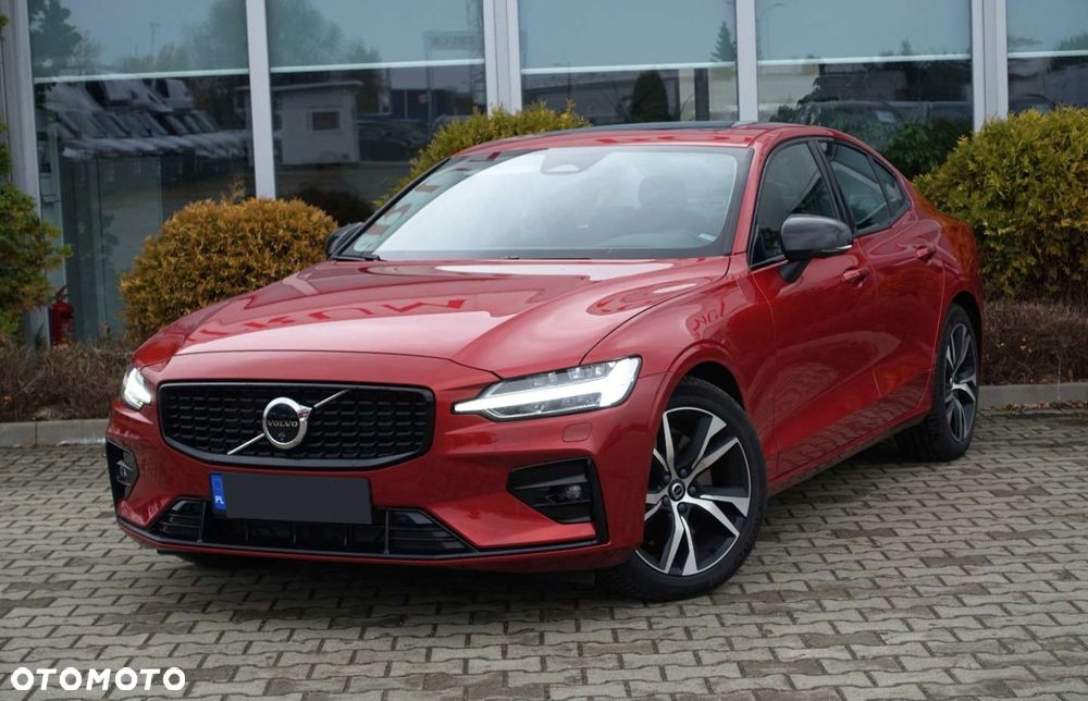 Volvo S60 B5 B AWD Ultimate Dark - 1