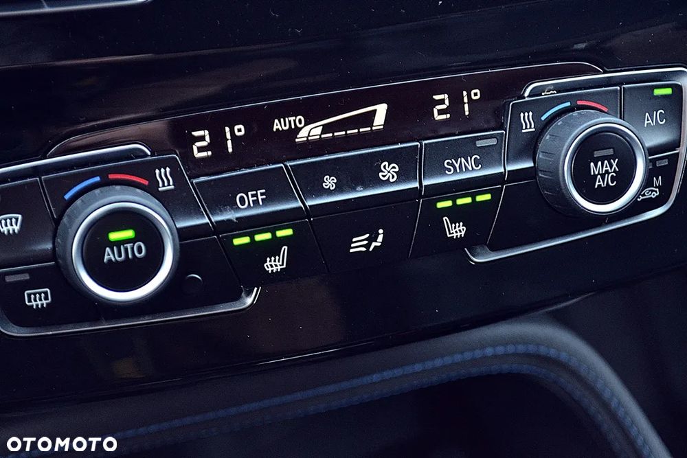 BMW X1 sDrive18d M Sport - 34