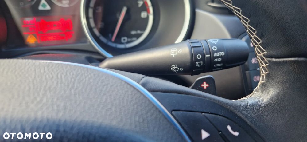 Alfa Romeo Giulietta 1750 TBi Veloce S TCT - 21