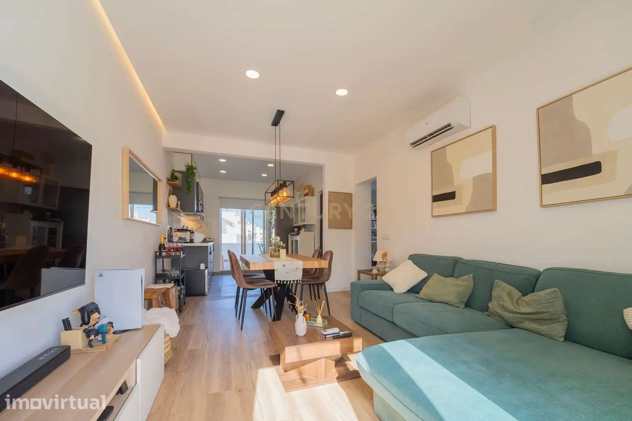 Apartamento T1 com Terraços e Vista Panorâmica em Olhão - Grande imagem: 2/27
