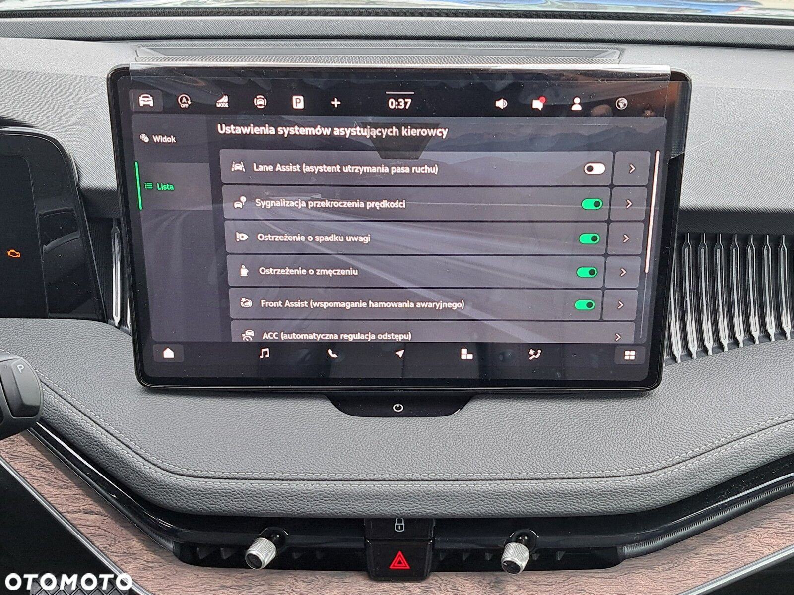 Skoda Superb 2.0 TSI 4x4 L&K DSG - 25