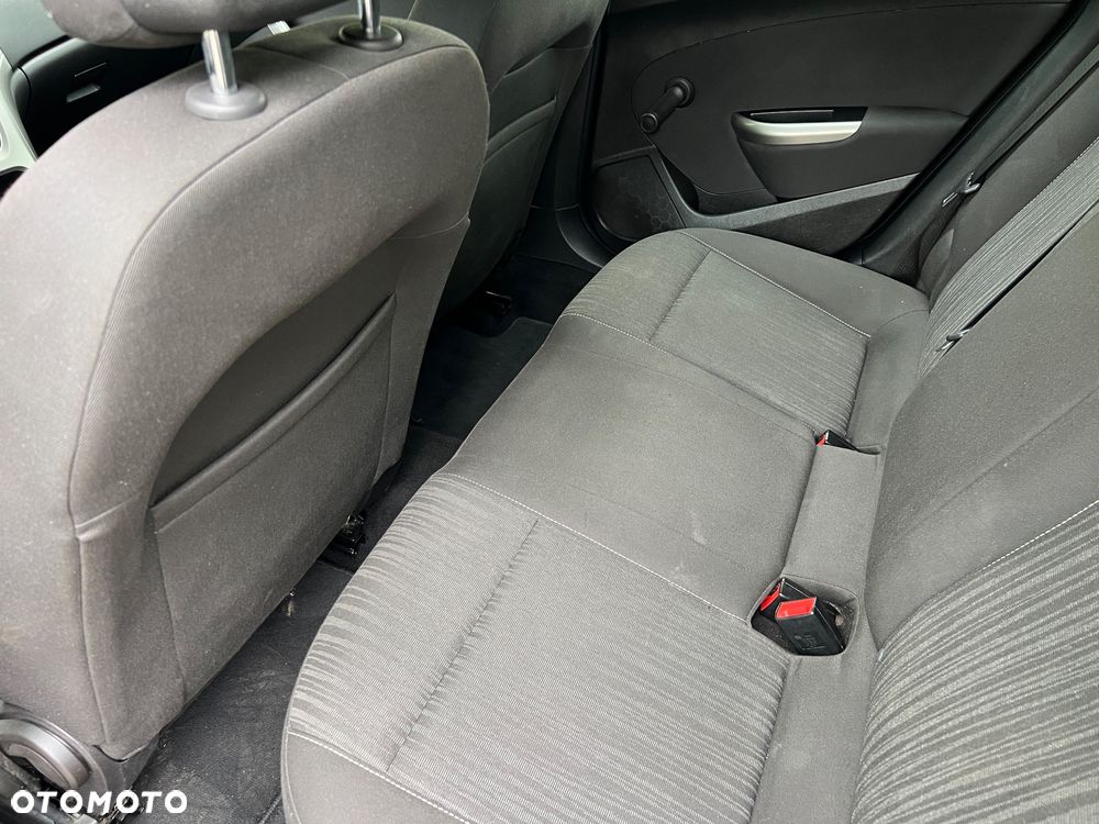 Opel Astra 1.6 Sport - 16
