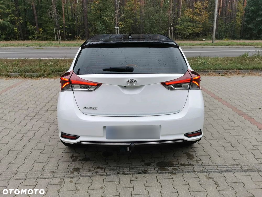 Toyota Auris 1.6 Dynamic - 2