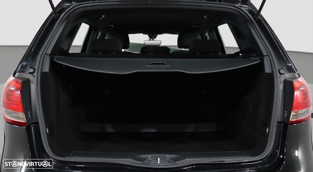 Mercedes-Benz B 180 - 13