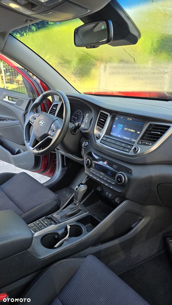 Hyundai Tucson blue 1.7 CRDi 2WD DCT Premium - 19