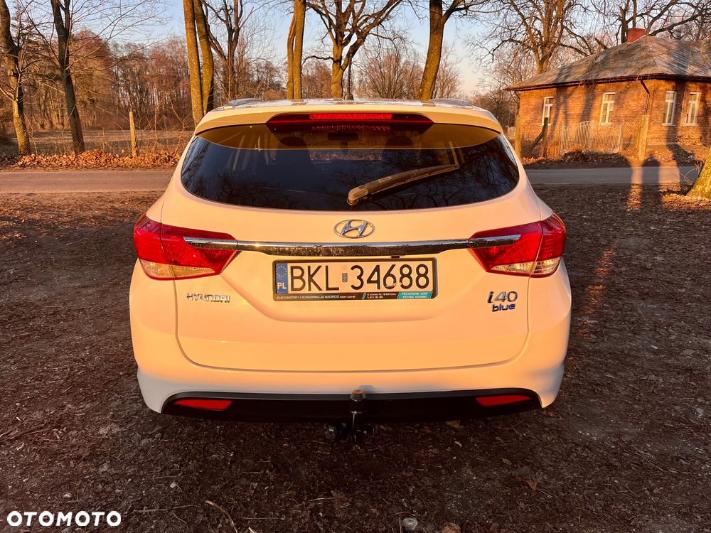 Hyundai i40 i40cw 1.7 CRDi Fifa World Cup Edition - 4