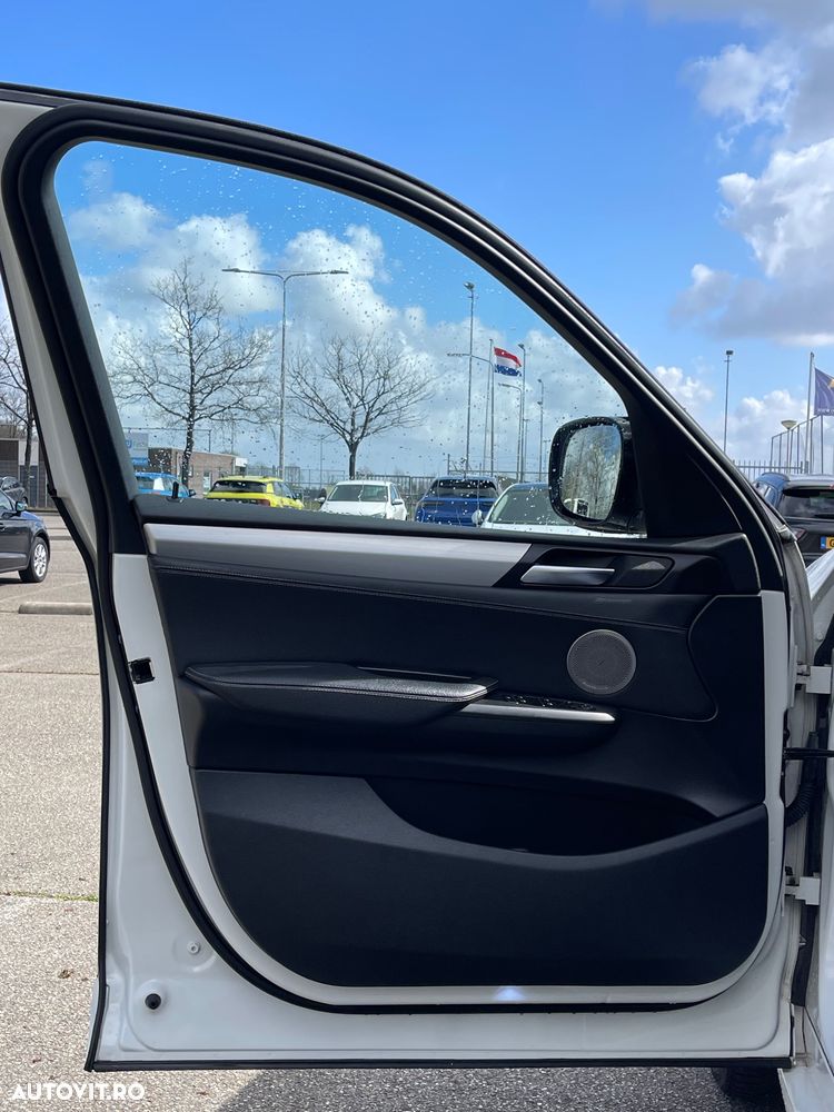 BMW X3 xDrive20d Aut. - 7