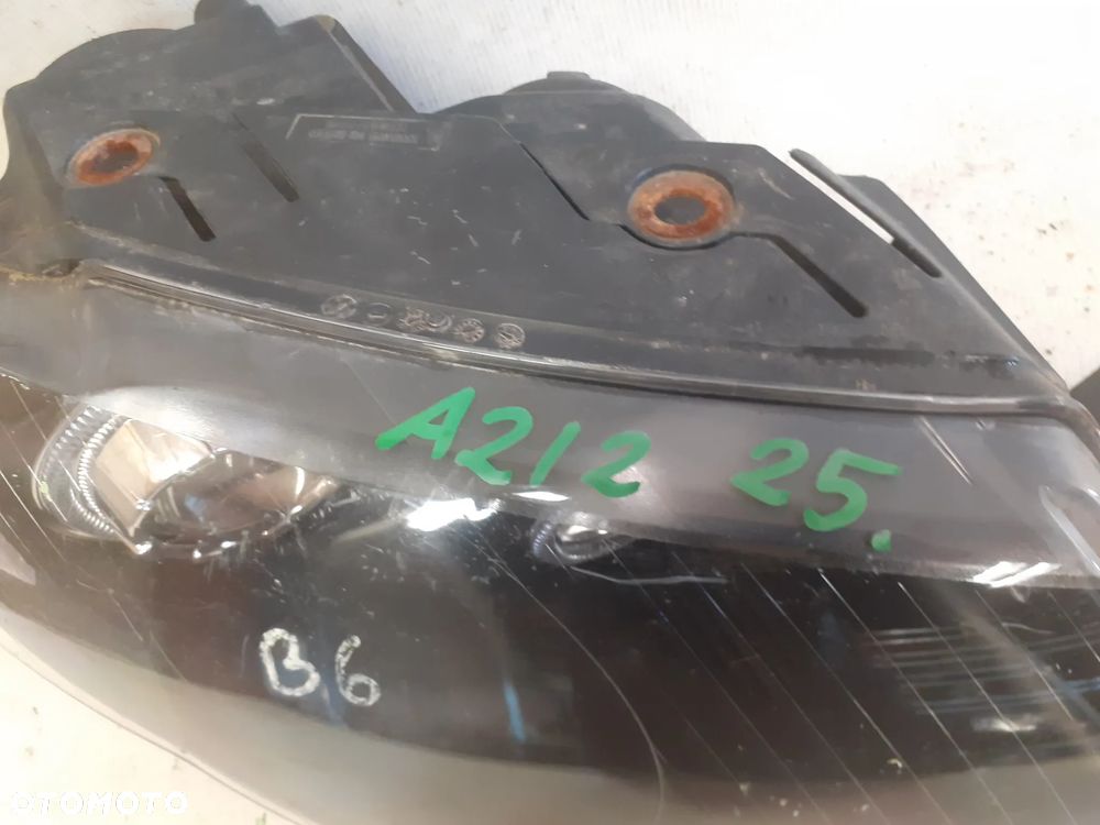 .  PRZOD PRZEDNIA PRAWA LAMPA VOLKSWAGEN PASSAT B6 CZARNA - 2