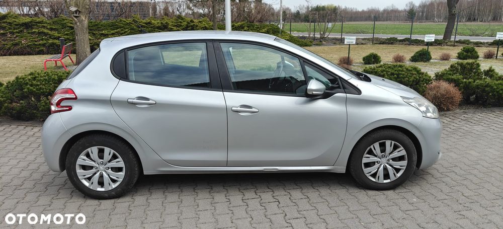 Peugeot 208 1.4 HDi Active - 6