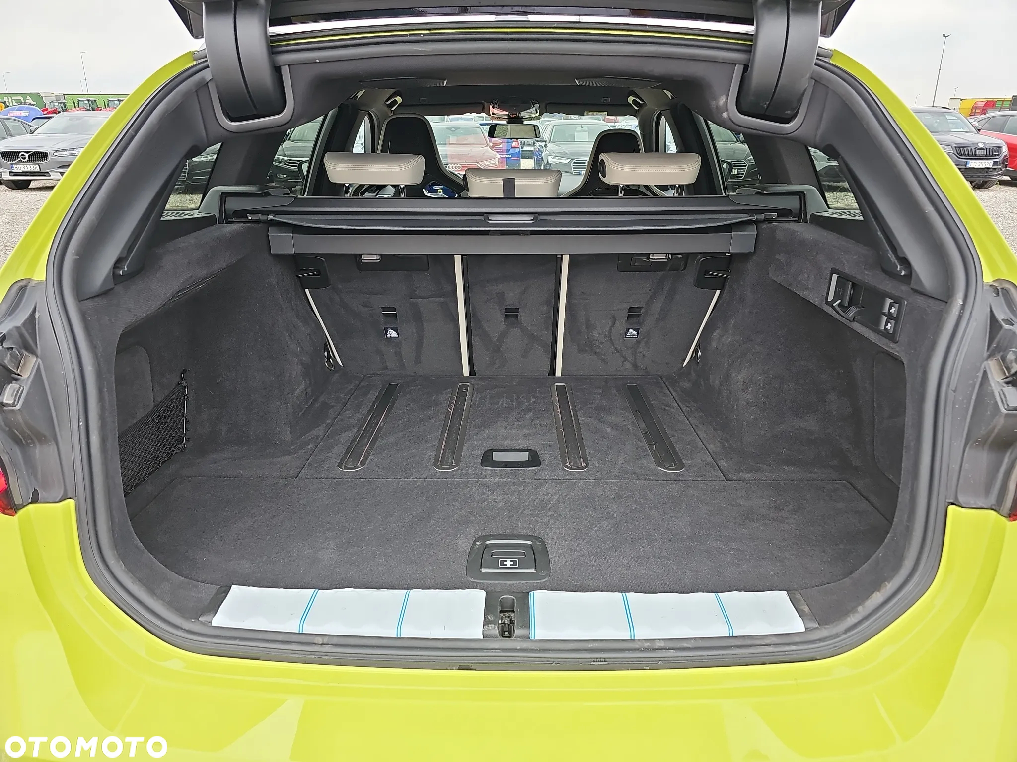 BMW M3 Competition xDrive sport - 19