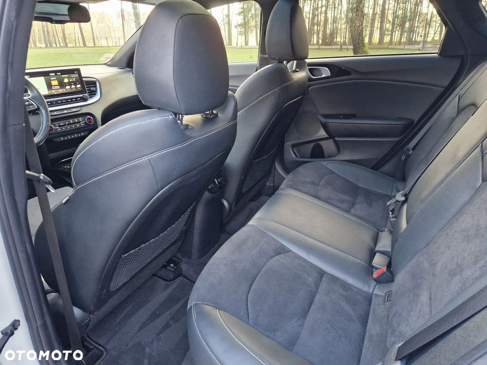 Kia ProCeed 1.6 CRDi DCT7 SCR GT LINE - 30