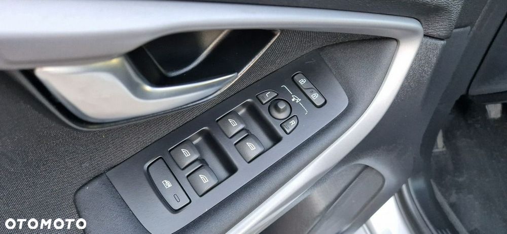 Volvo V40 - 20
