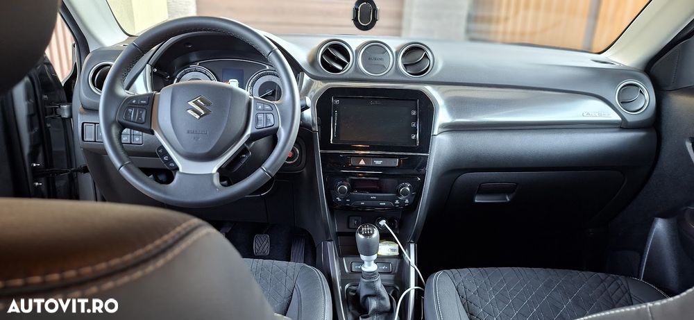 Suzuki Vitara - 19