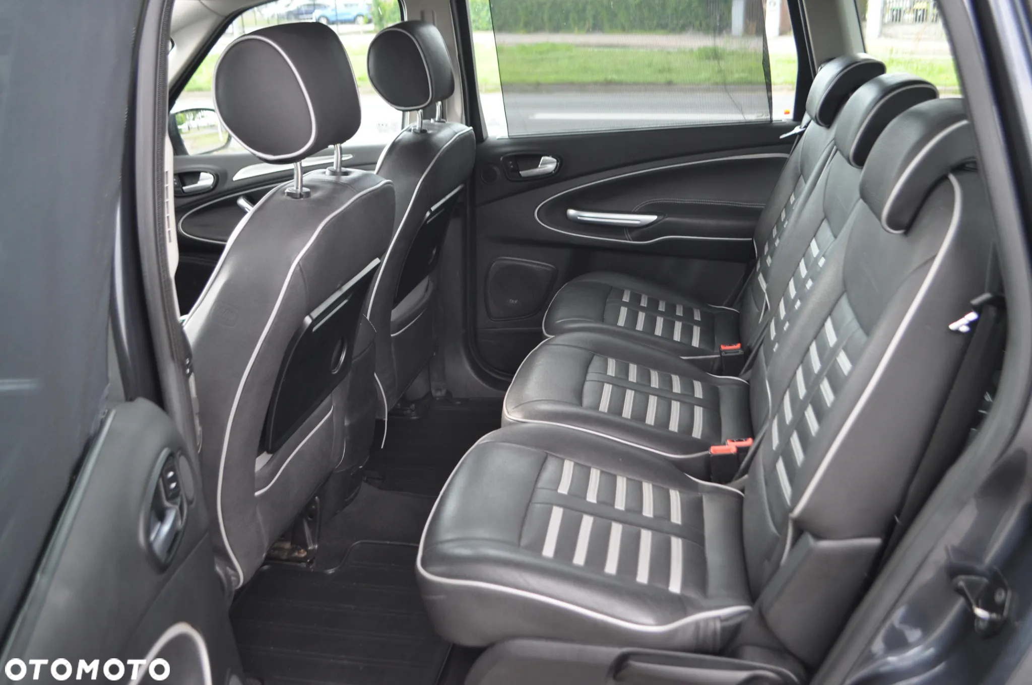 Ford S-Max 2.0 TDCi Titanium - 20