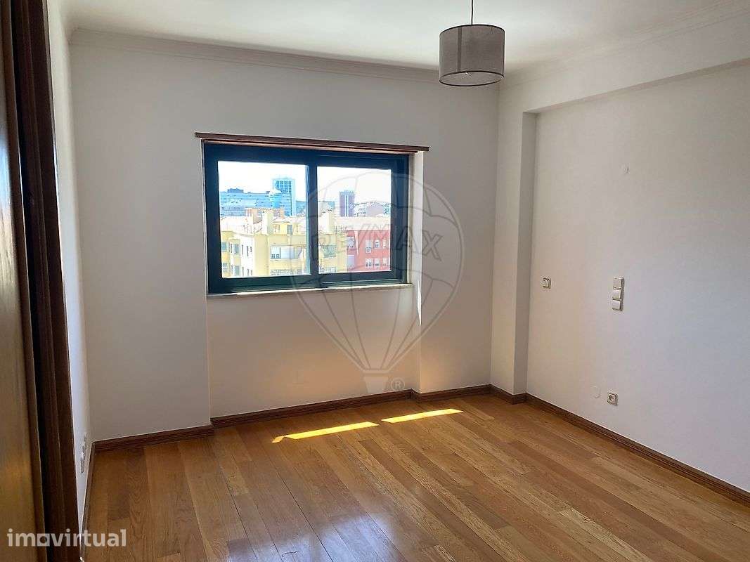 Apartamento T4 para arrendamento - Grande imagem: 5/30