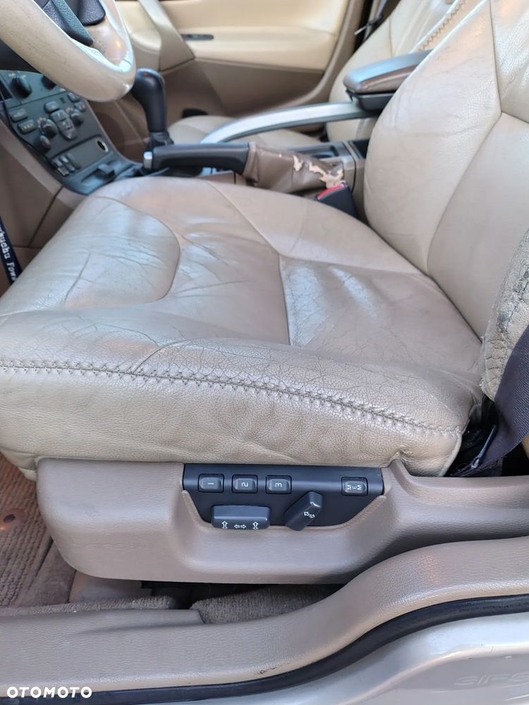 Volvo V70 Cross Country 2.4 AWD - 10