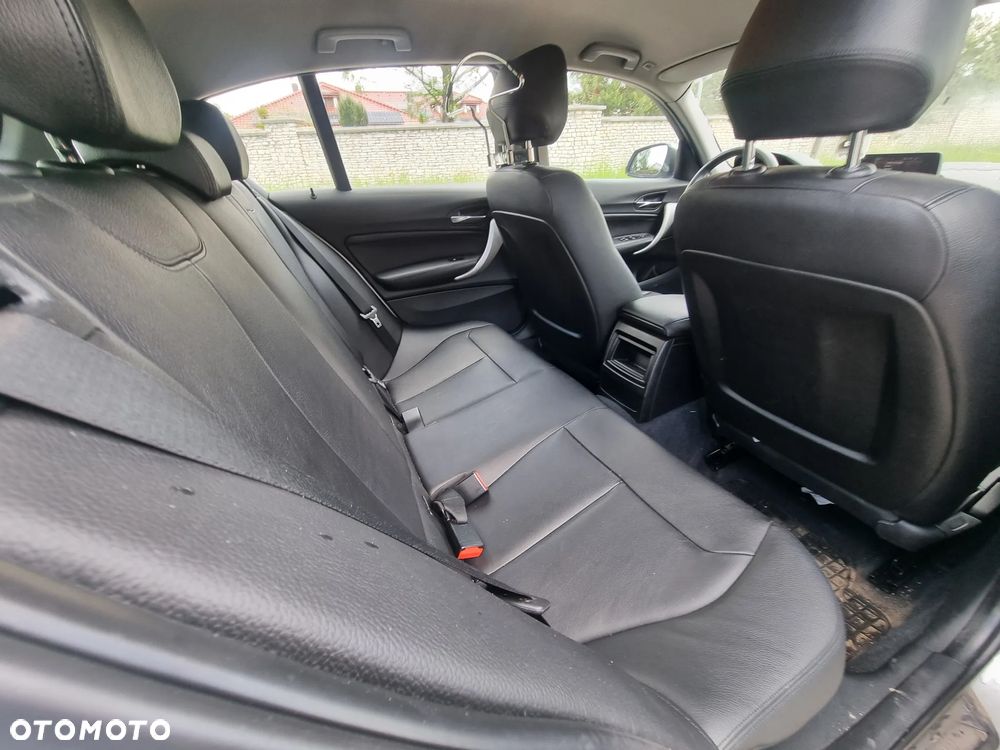 BMW Seria 1 118d Sport Line - 11