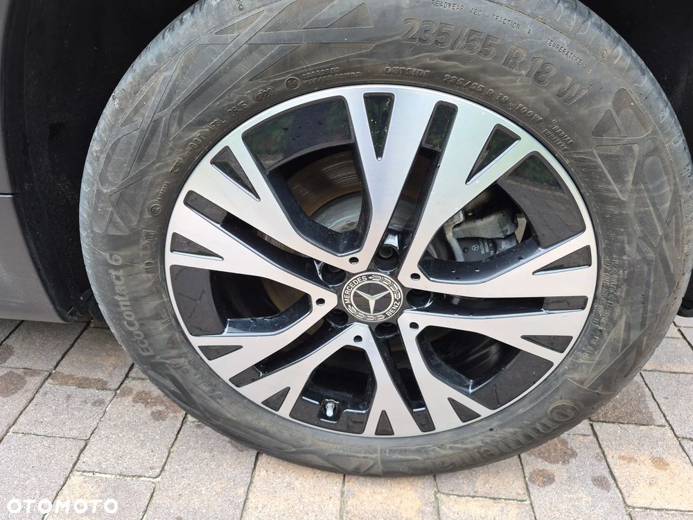 Mercedes-Benz GLB 220 d 4-Matic Progressive 8G-DCT - 19