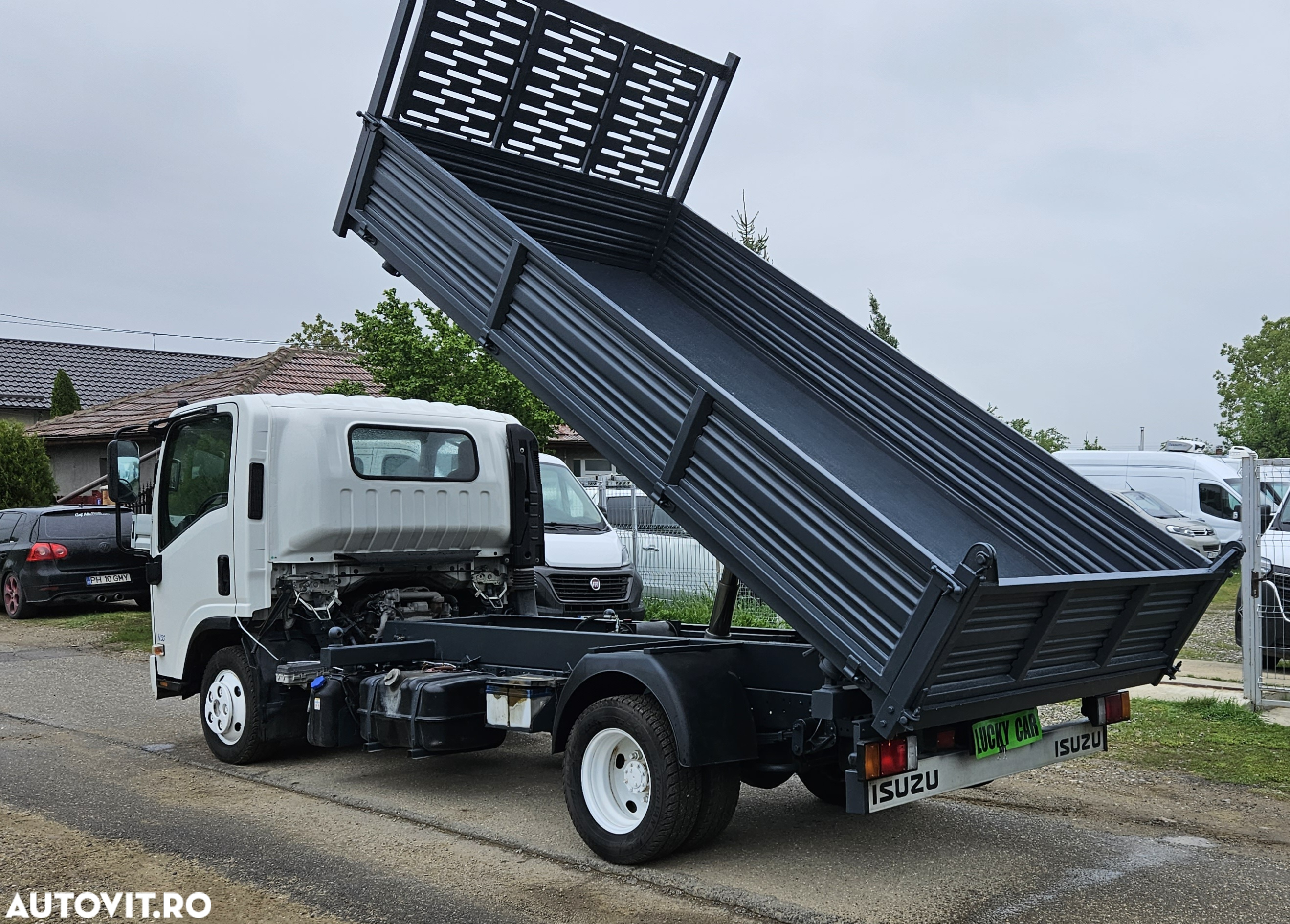 Isuzu Basculabila - 3