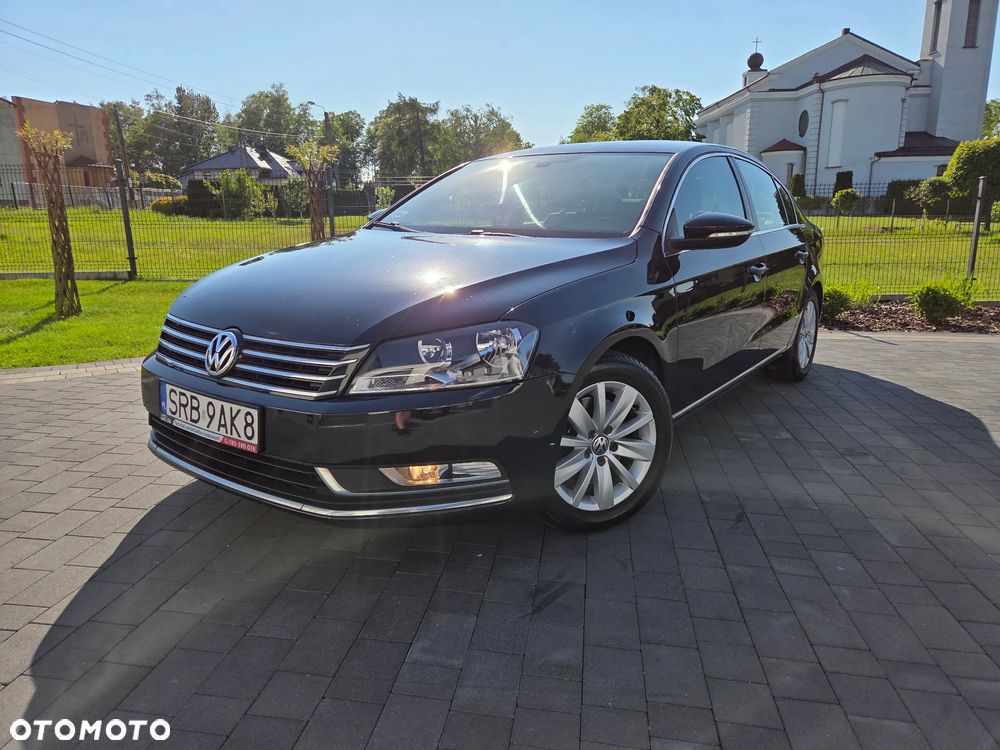 Volkswagen Passat 1.8 TSI Exclusive - 8