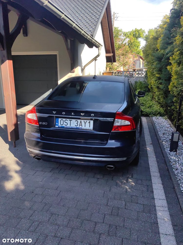 Volvo S80