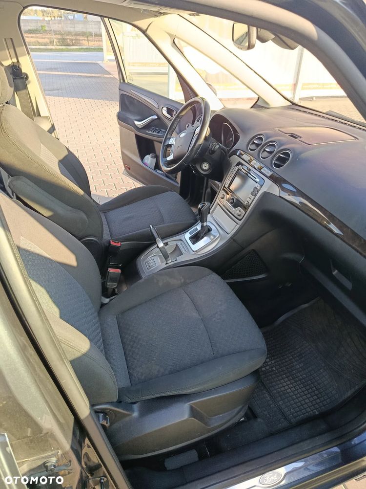 Ford Galaxy 2.0 TDCi Ghia - 18
