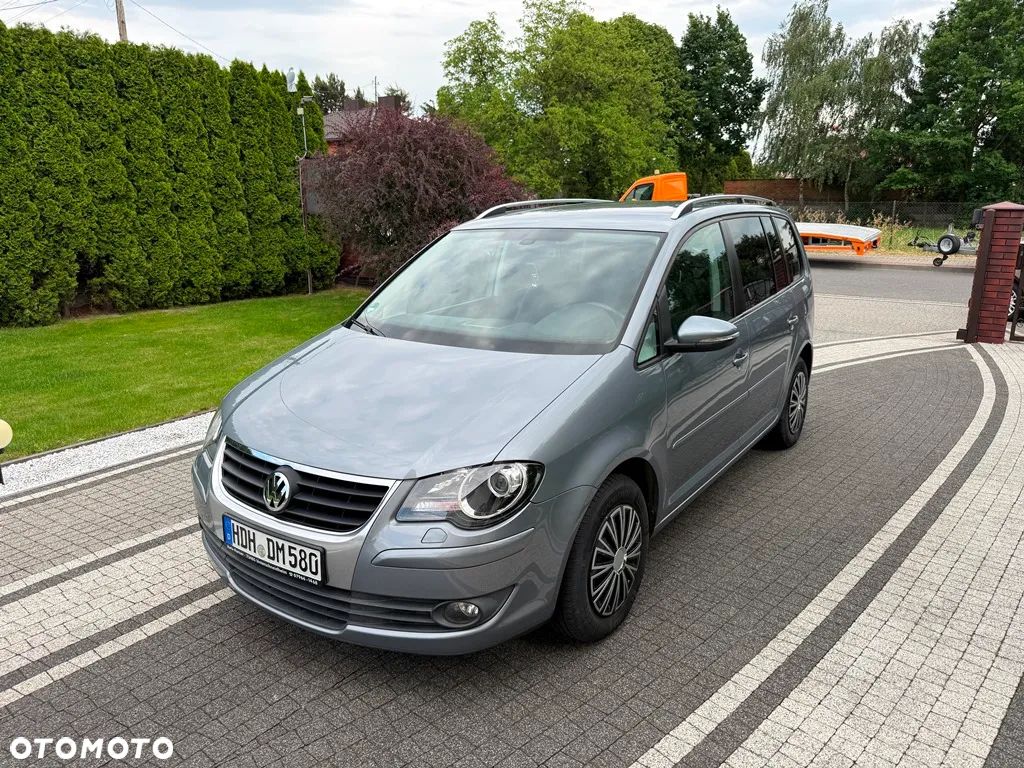 Volkswagen Touran 1.4 TSI Comfortline - 1
