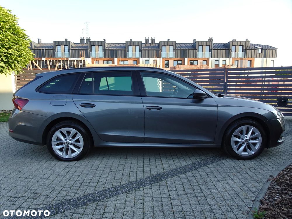 Skoda Octavia 2.0 TDI Ambition - 8