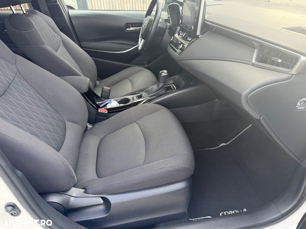 Toyota Corolla 1.8 HSD Dynamic - 21