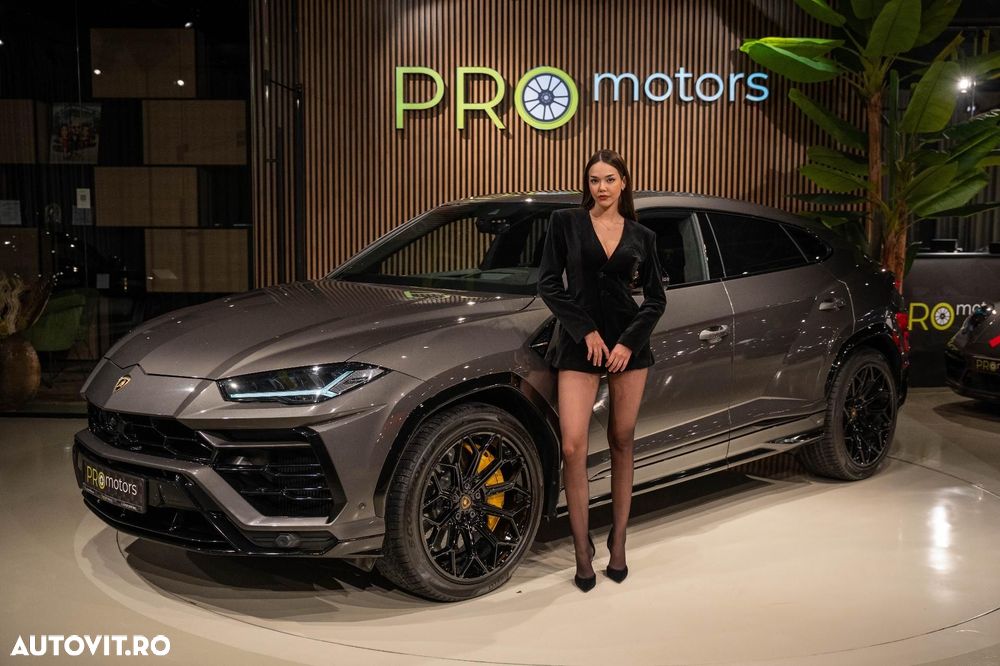 Lamborghini URUS - 1
