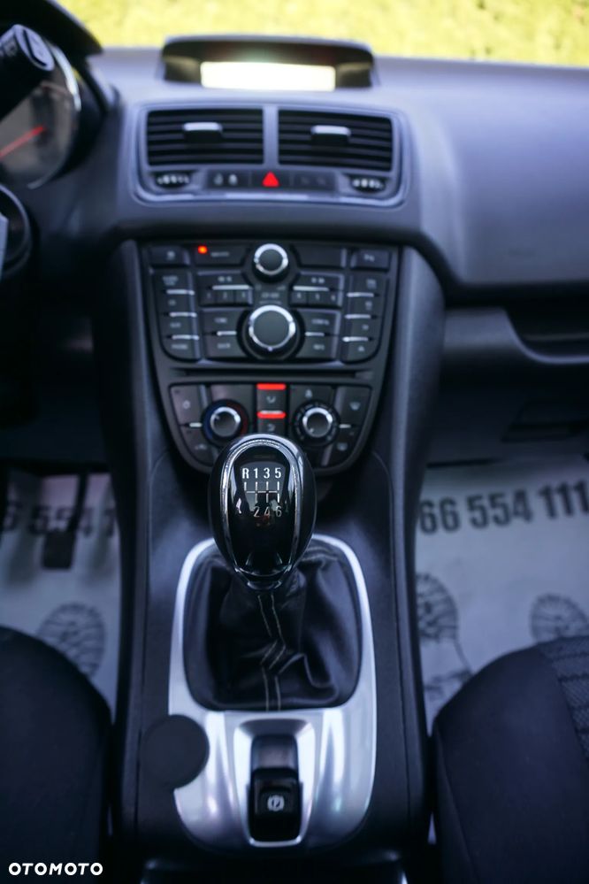 Opel Meriva - 13