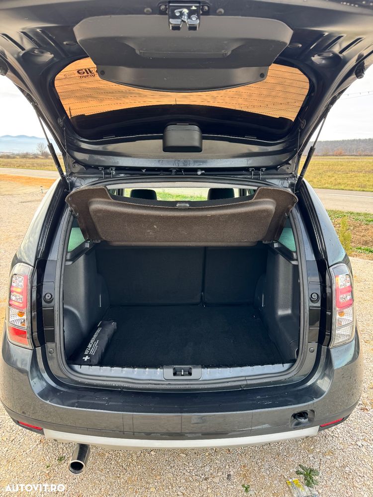 Dacia Duster 1.6 16V 4x2 - 8