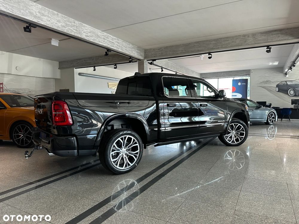 RAM 1500 Tungsten - 3