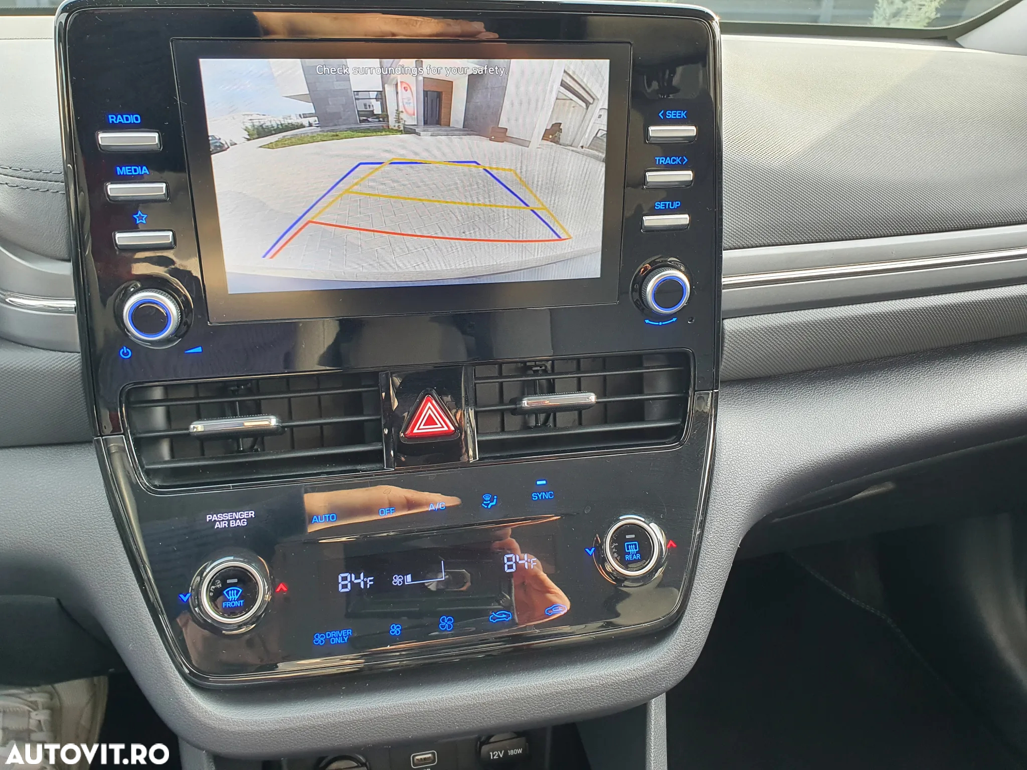Hyundai IONIQ Plug-in-Hybrid 1.6 GDI Style - 14