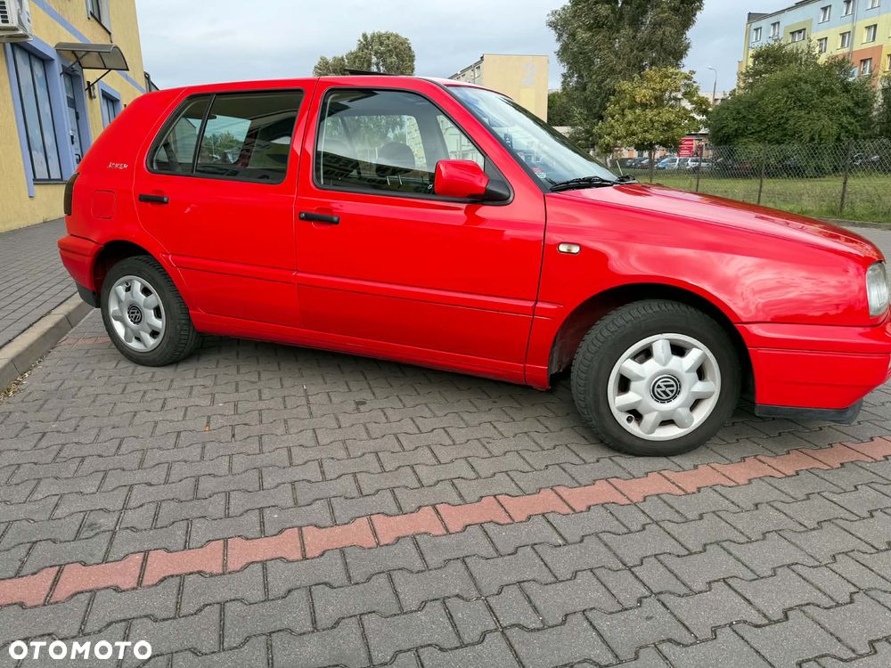 Volkswagen Golf 1.4 - 1
