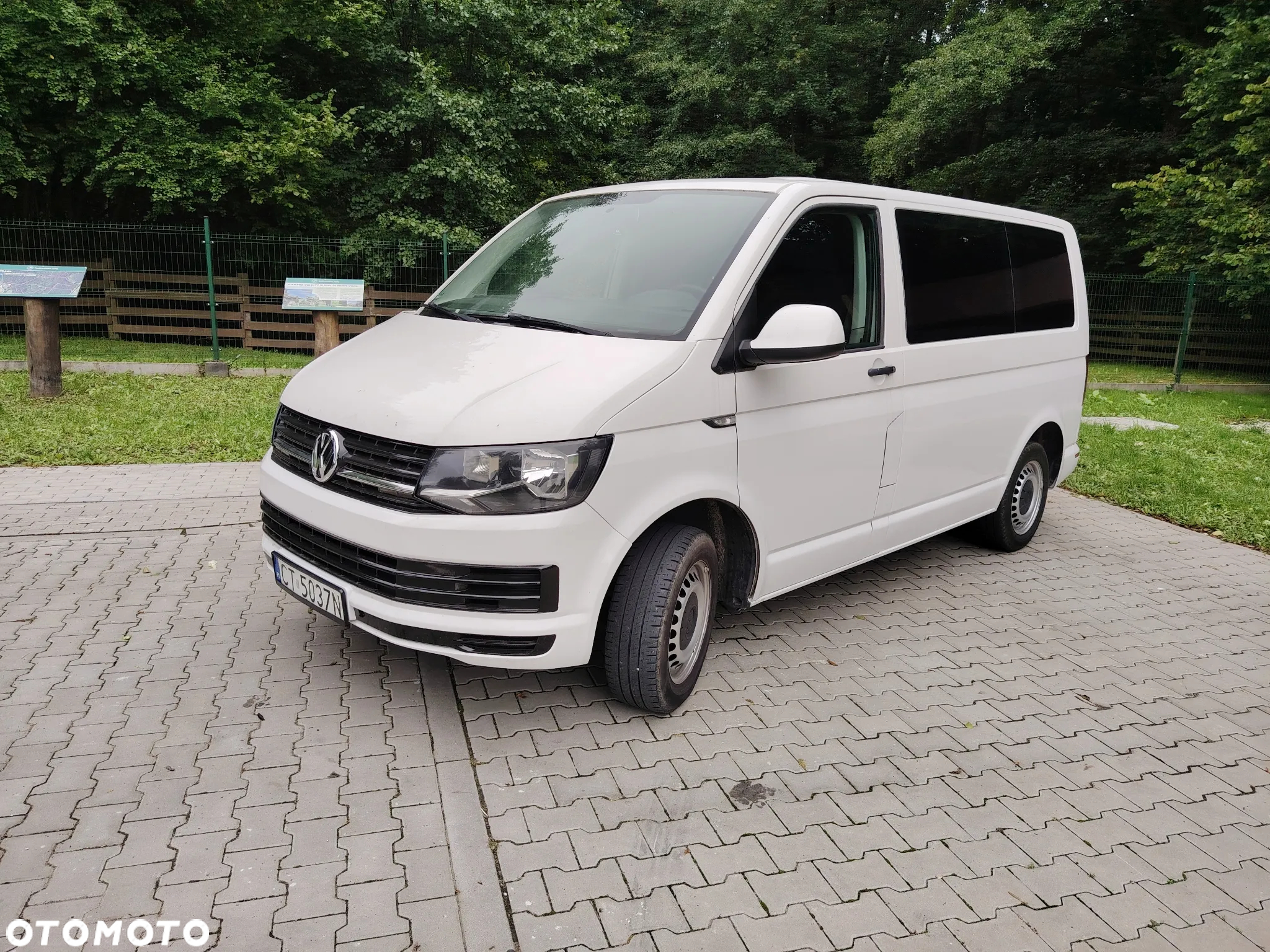 Volkswagen Caravelle 2.0 TDI L1 Trendline - 3