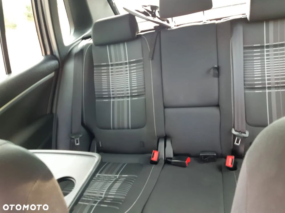 Volkswagen Tiguan 2.0 TDI SCR 4MOTION BlueMotion Technology Lounge Track & Style - 27