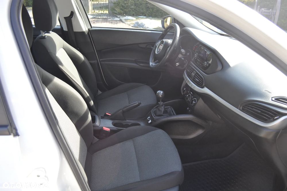 Fiat Tipo 1.4 16v Pop EU6d - 10