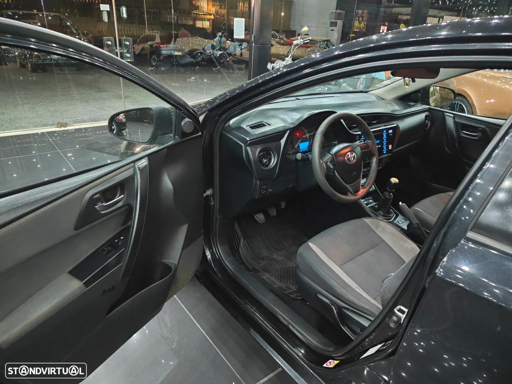 Toyota 1.4 D-4D + AC - 8