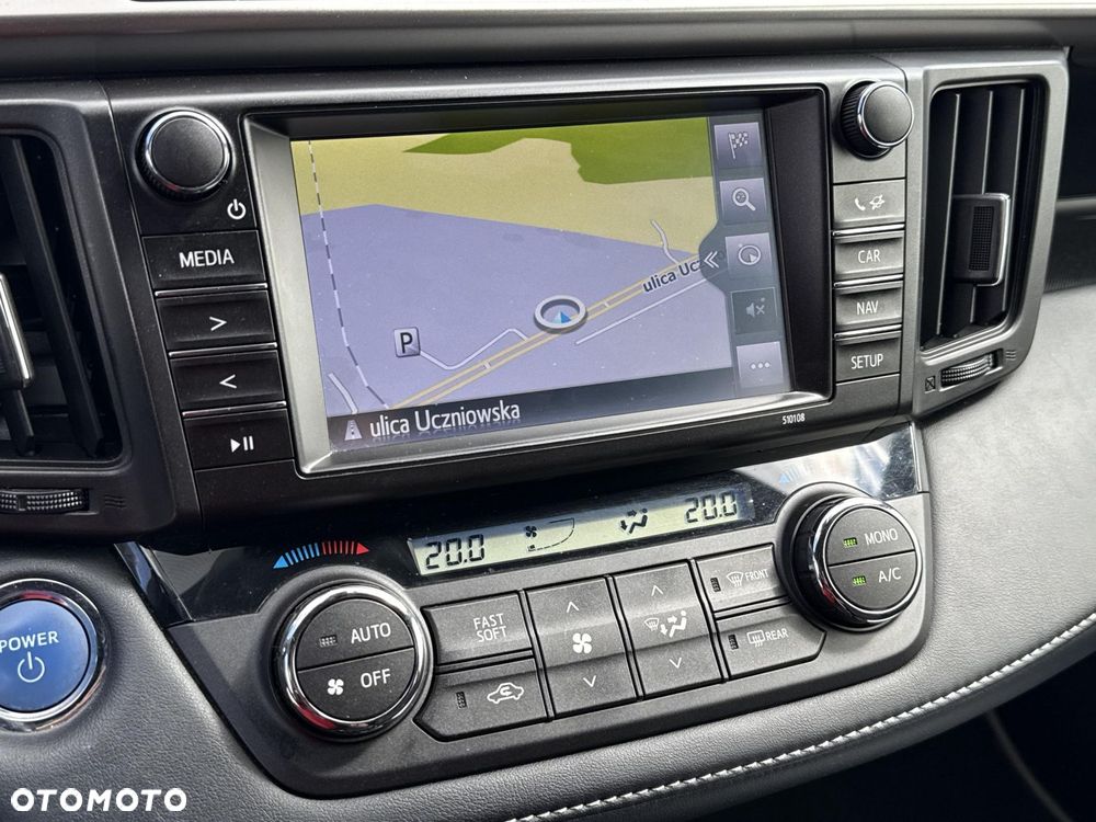 Toyota RAV4 Hybrid Premium 4x4 - 18