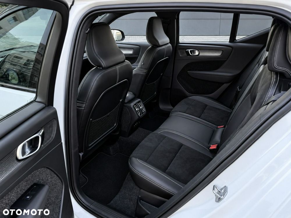 Volvo XC 40 B4 B Geartronic RDesign - 21