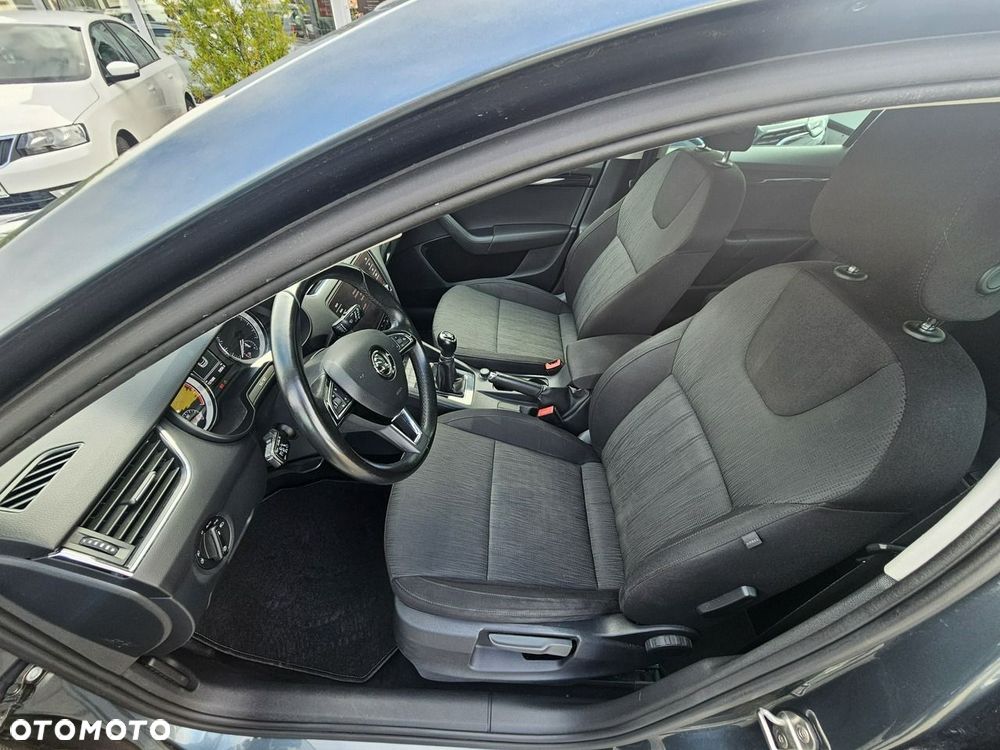 Skoda Octavia - 24
