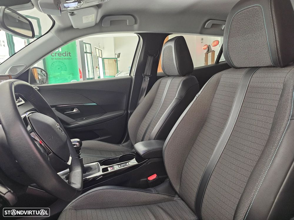 Peugeot 2008 - 10