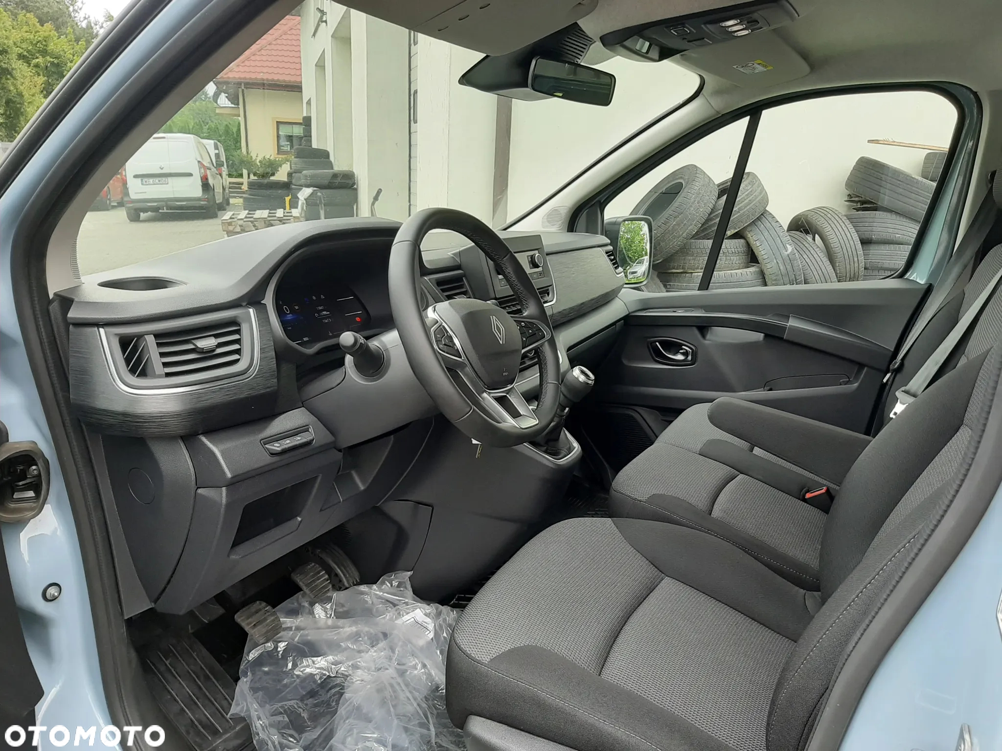 Renault Trafic SpaceClass 2.0 dCi - 26